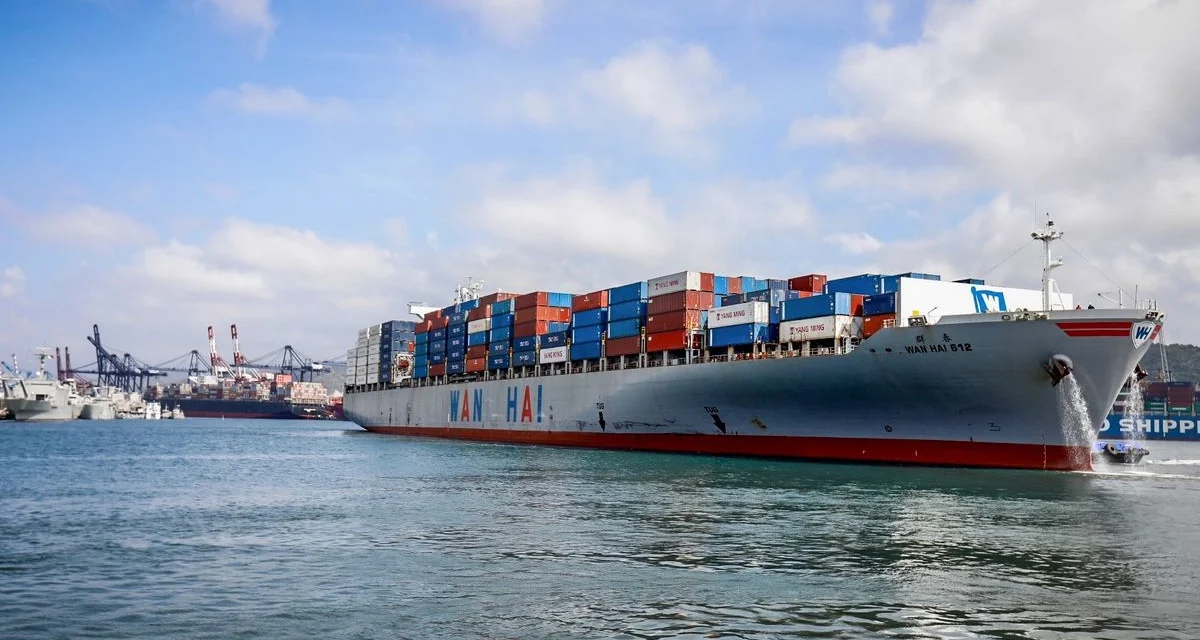 México aprovecha ventaja arancelaria frente a China en exportaciones a EU: Hacienda