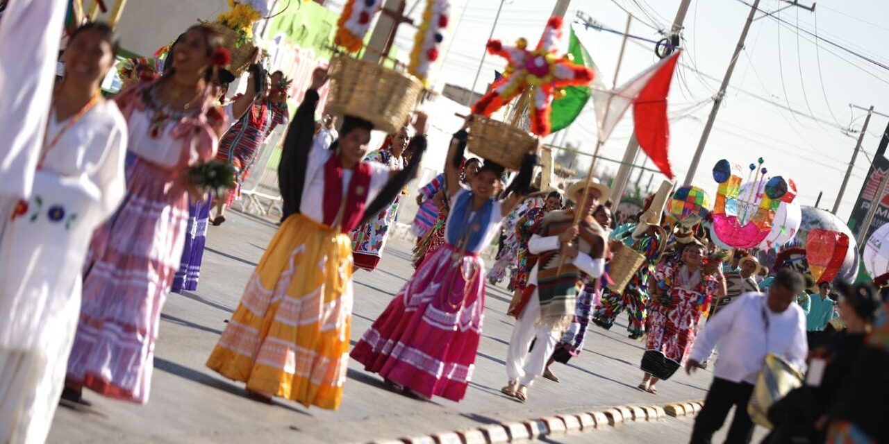 Convocan a participar en el Desfile del 366 Aniversario de Ciudad Juárez