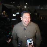 Supervisa el Presidente Pérez Cuéllar trabajos de bacheo en la calle Miguel Hidalgo