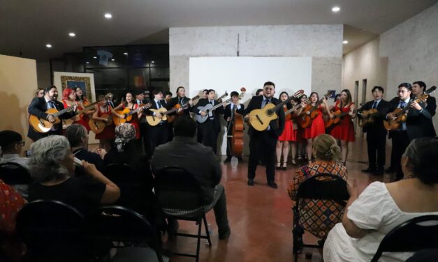 Participa UACJ en Encuentro de Rondallas en Casas Grandes