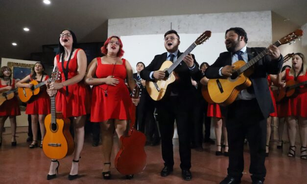 Participa UACJ en Encuentro de Rondallas en Casas Grandes