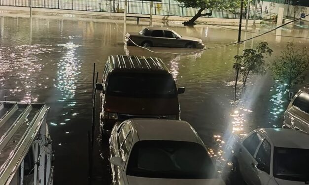 amanece Juárez con áreas inundadas por lluvias