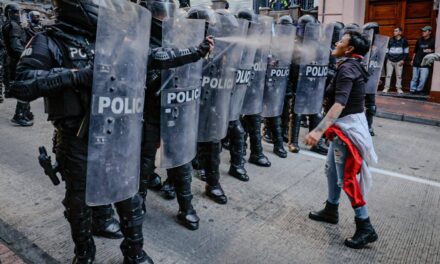 Ecuador vive una nueva crisis social: protestas por alza del diésel dejan muertos, heridos y tensión creciente