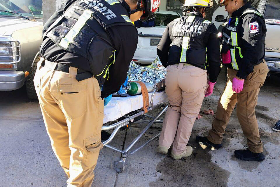 Flamazo en tanque de gas moviliza a Bomberos en Paseos del Alba