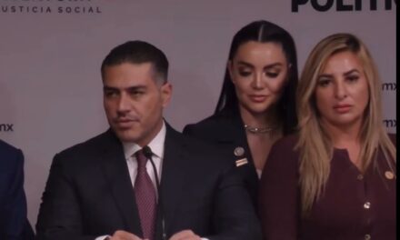 Diputadas pelean por estar cerca de Omar García Harfuch