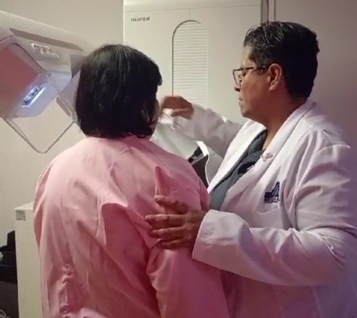 Conmemora Estado el mes rosa con jornadas gratuitas de mastografía en el Uneme-Dedicam Juárez