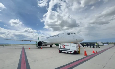 EU revoca 13 rutas de aerolíneas mexicanas y suspende vuelos desde el AIFA