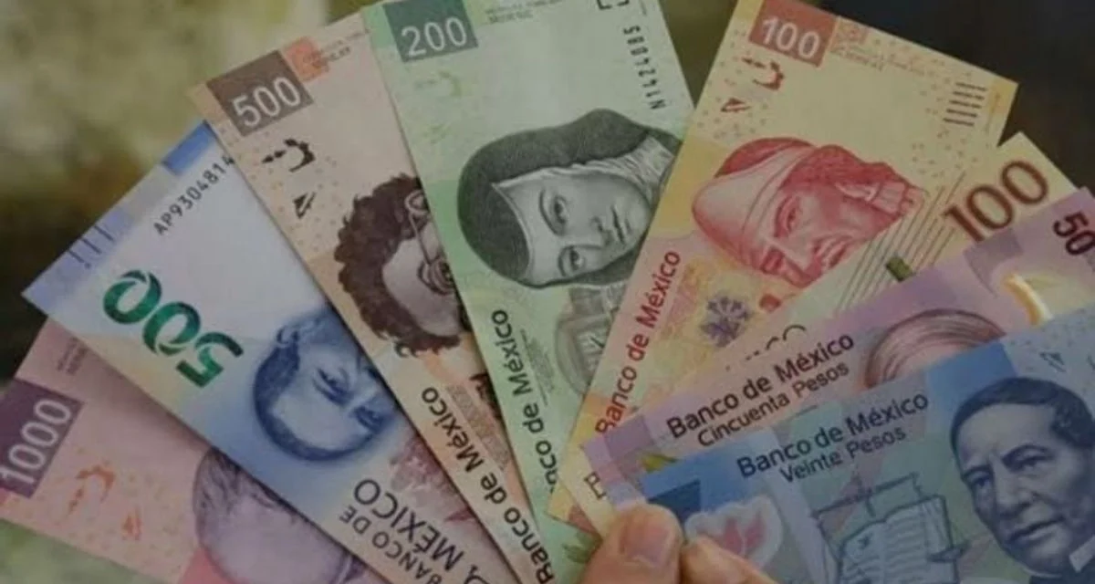 Bolsa Mexicana logra récord histórico en septiembre; peso y oro también brillan