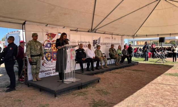 Entre historia, esperanza y juventud: Juárez izó su bandera para celebrar noviembre