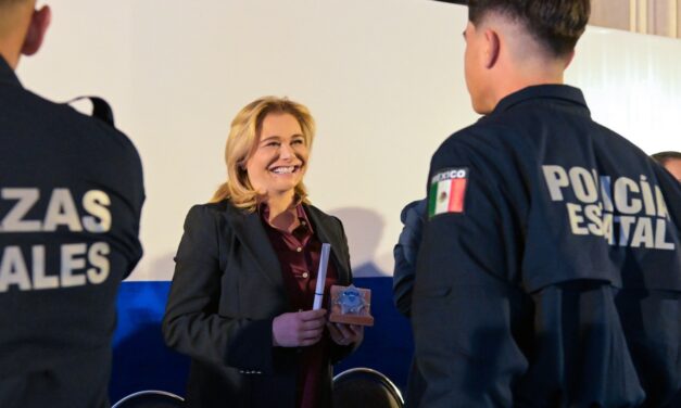 Maru Campos encabeza toma de protesta a 180 elementos de formación inicial de la SSPE