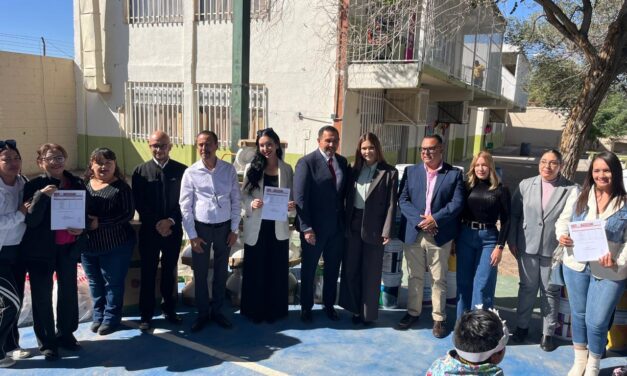 Los niños y jóvenes son el futuro de Juárez”: Pérez Cuéllar entrega materiales escolares y llama a seguir invirtiendo en educación