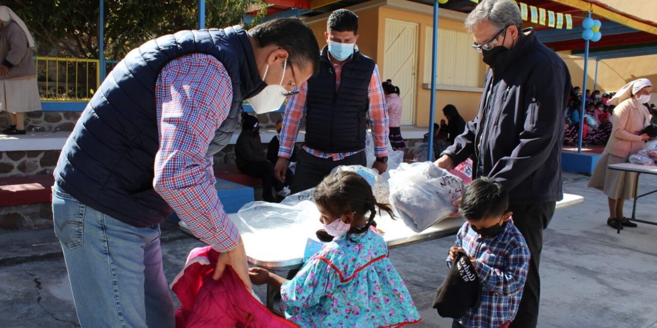 Continúa DIF Estatal con acopio de chamarras hasta el 30 de noviembre