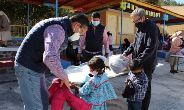 Continúa DIF Estatal con acopio de chamarras hasta el 30 de noviembre