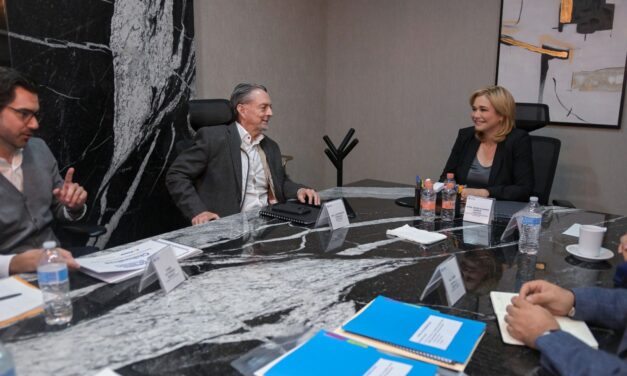 Maru Campos analiza con empresarios proyectos de desarrollo industrial