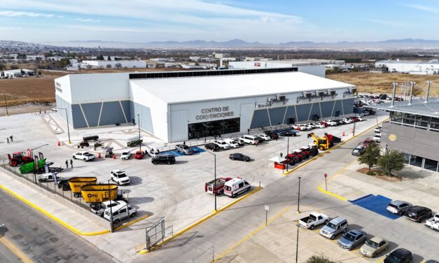 Maru Campos inaugura el Centro de Convenciones Centenario Tres Culturas en Cuauhtémoc