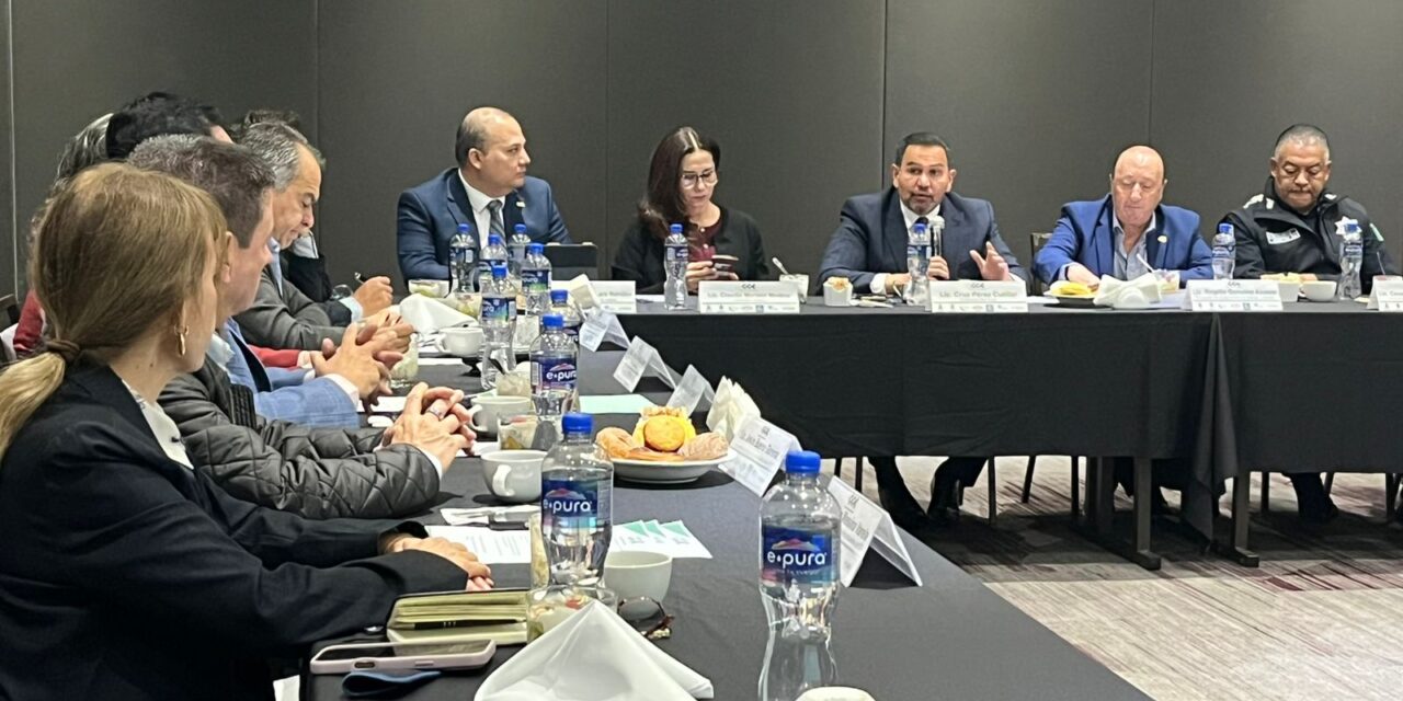 Empresariado juarense dialoga con el Alcalde sobre proyectos 2026