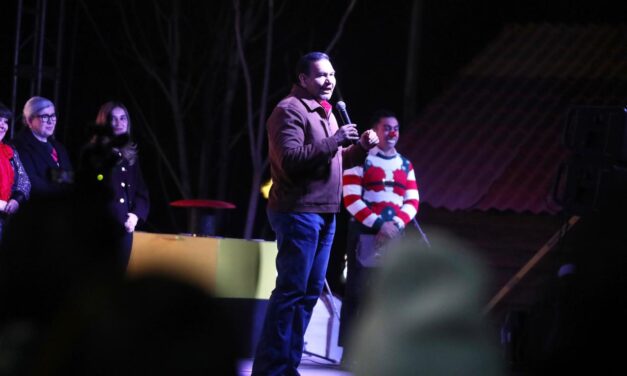 Inaugura DIF “Navidad a lo Mexa”