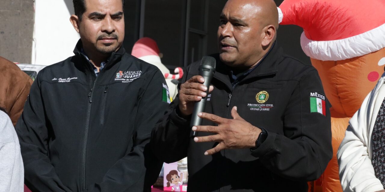 Donan mercados de Juárez 19 mil 500 juguetes a Santa Bombero