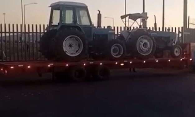 Agricultores vuelven a bloquear puentes internacionales en Ciudad Juárez