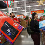 ¡Profeco los exhibe! Estas tiendas “inflaron” precios y fingieron descuentos en El Buen Fin 2025