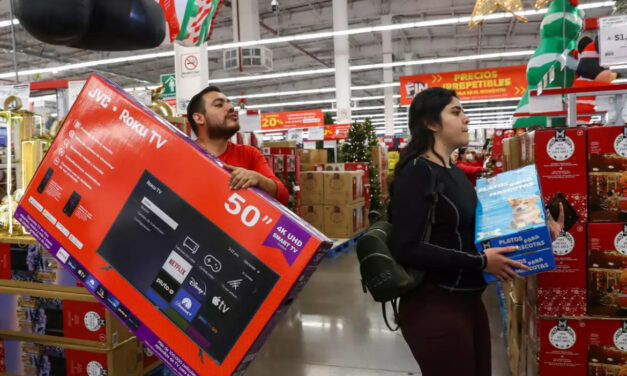 ¡Profeco los exhibe! Estas tiendas “inflaron” precios y fingieron descuentos en El Buen Fin 2025