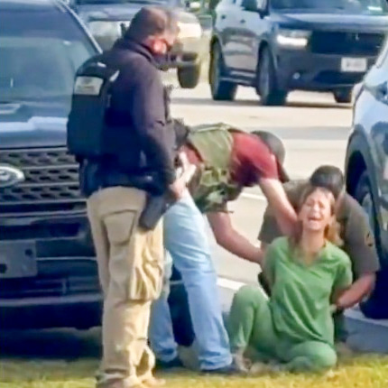 “¡SOY CIUDADANA!”: El VIDEO del brutal error de ICE que indigna a las redes; la sacaron a rastras por una ventana