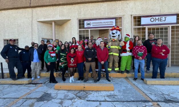 OMEJ entrega 300 juguetes al Santa Bombero