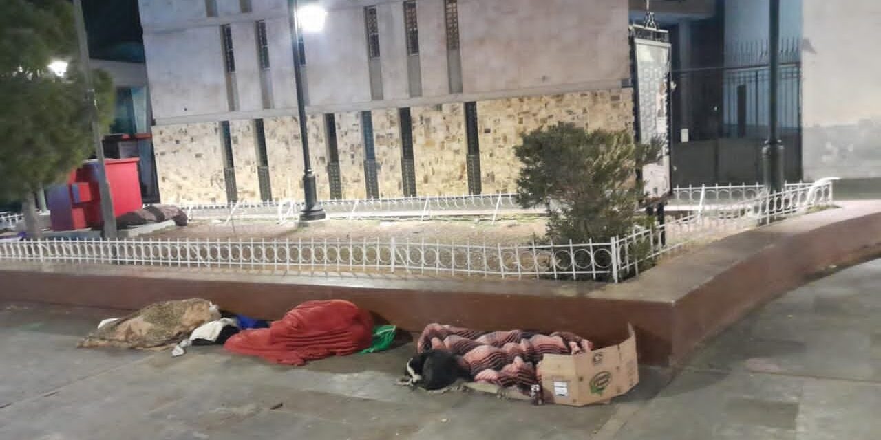 Refuerzan operativos para personas en situación de calle por bajas temperaturas