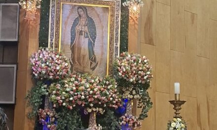 Miles de juarenses celebran con fervor el Día de la Virgen en la Catedral