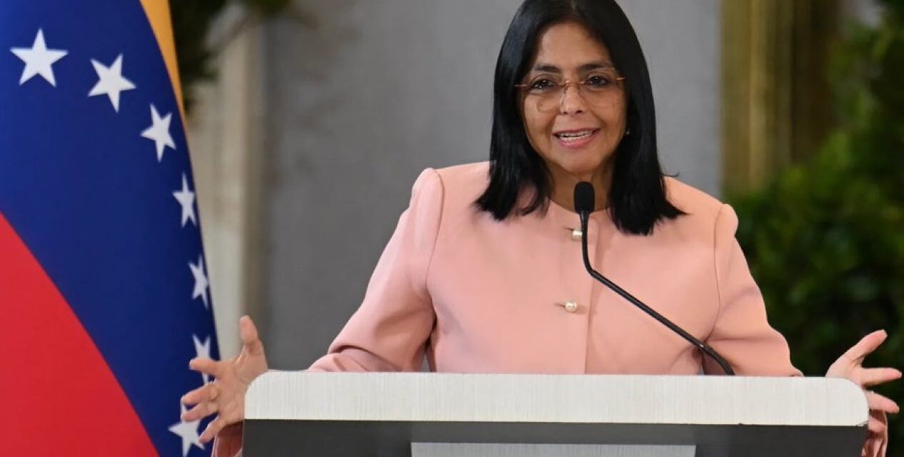 Delcy Rodríguez asume el poder en Venezuela tras juramentación como presidenta encargada