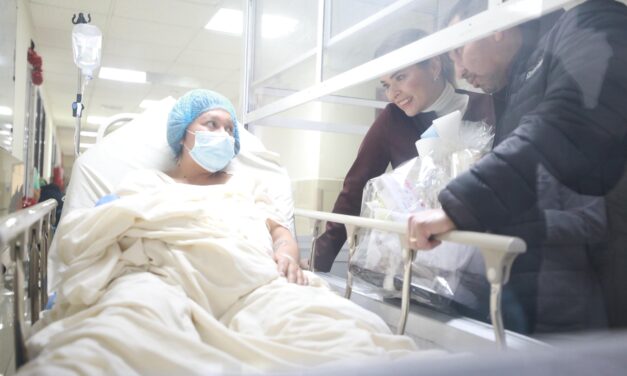 Recibe alcalde al primer ciudadano del 2026