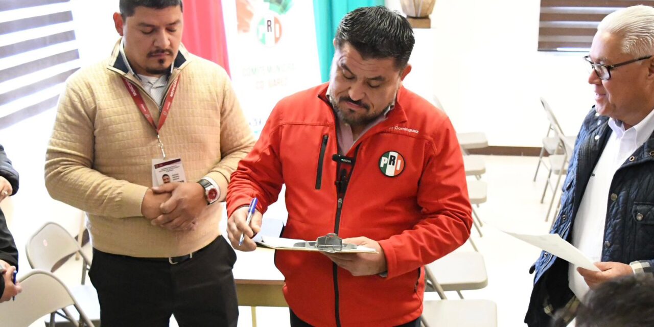 Gobierno Municipal entrega notificación de adeudos de Impuesto Predial a partidos políticos