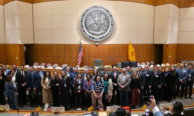 Cruz Pérez Cuéllar participa en sesión del Senado y Cámara de Representantes  de Nuevo México como parte del Advocacy Day