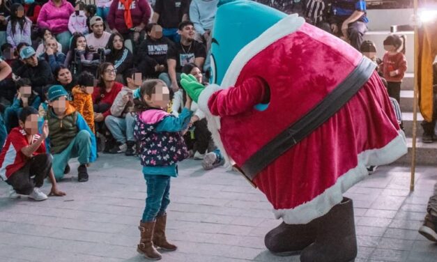 Asisten más de 12 mil juarenses al festejo de Día de Reyes en el Parque Central
