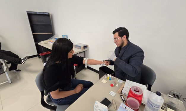 CANACO Juárez realiza campaña de donación de sangre