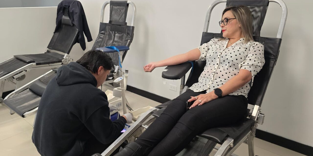 CANACO Juárez realiza campaña de donación de sangre
