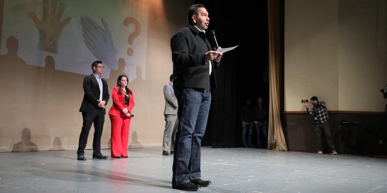 Capacitan a cientos de vendedores en Manejo Higiénico de Alimentos