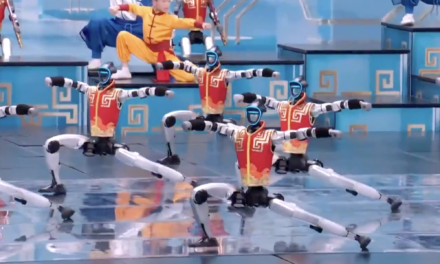 Robots y artistas marciales la rompen en Gala del Año Nuevo Chino 2026