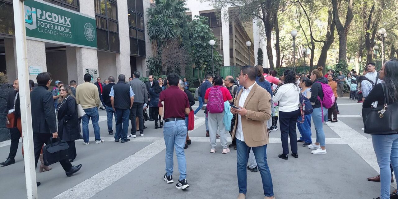 Activan protocolos y desalojan Ciudad Judicial en CDMX por amenaza de riesgo