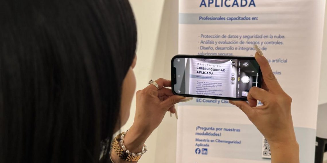 Fortalece el IIT proyección académica mediante su tradicional Expo Posgrados