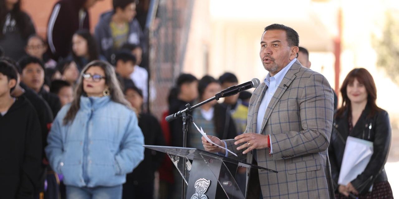 Destaca el Presidente Pérez Cuéllar inversión municipal en las escuelas públicas