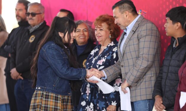 Destaca el Presidente Pérez Cuéllar inversión municipal en las escuelas públicas