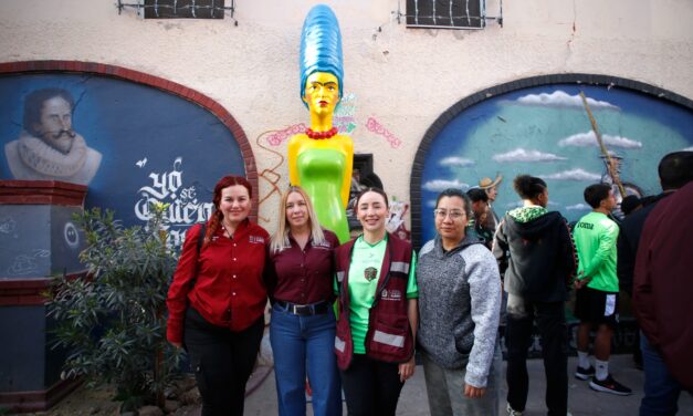 Escultura de Juan Pablo Chipe llega a la Plaza Cervantina como parte de la resignificación cultural