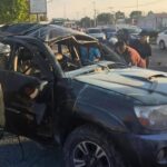 Explota camioneta en plena circulación en Edomex