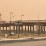 Vientos fuertes azotarán Juárez este viernes! Alertan por tolvaneras, frío y riesgo en calles