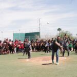 Arranca la Liga Infantil Carlos Amaya; homenajean a leyenda del béisbol juarense