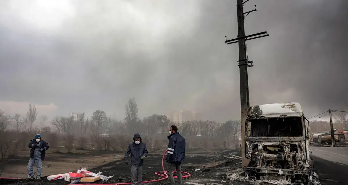 Ejército de Estados Unidos destruye 16 buques minadores iraníes cerca del Estrecho de Ormuz