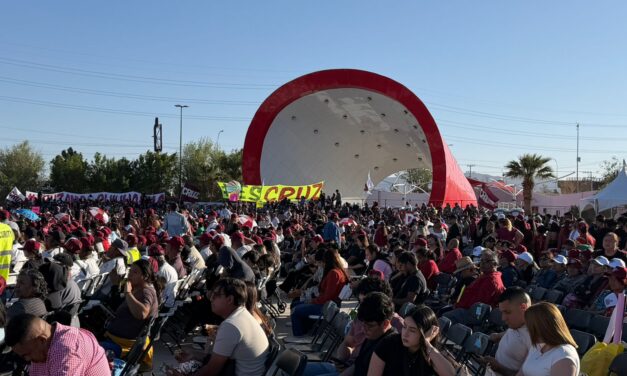 Miles se congregan en Plaza de la Mexicanidad para arranque de “Los Compas de la X Cruz”