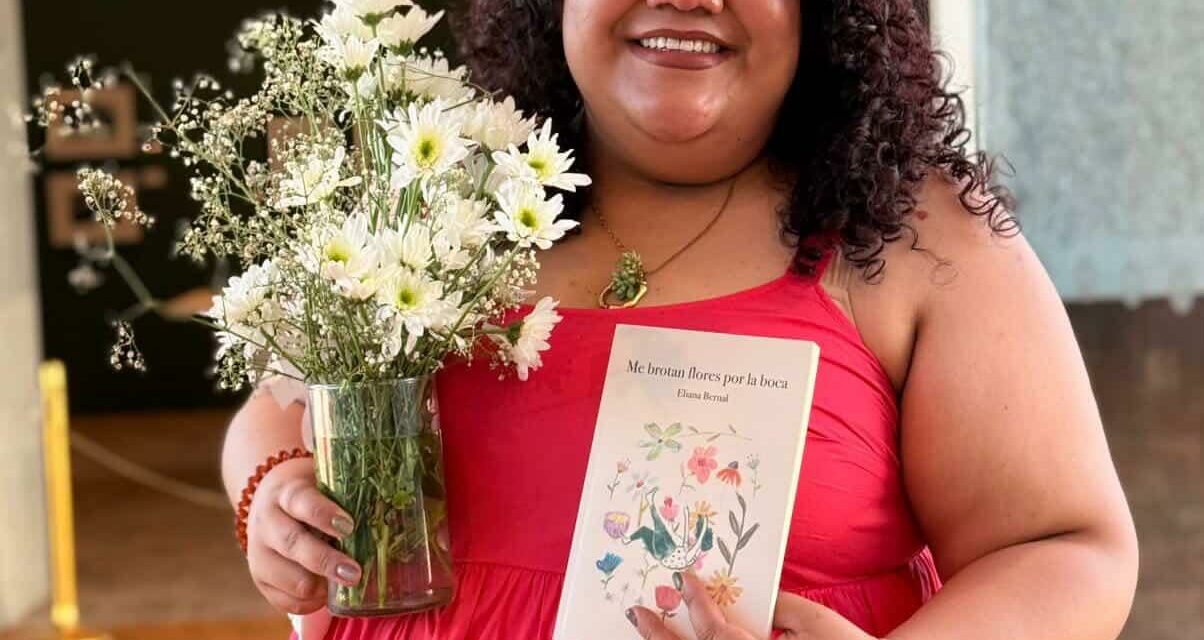 Invitan a la presentación del libro “Me brotan flores por la boca”, de la autora juarense Eliana Bernal