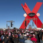 Miles se congregan en Plaza de la Mexicanidad para arranque de “Los Compas de la X Cruz”